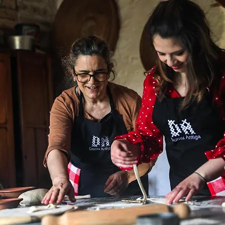 Bed & Breakfast Domu Antiga Gergei