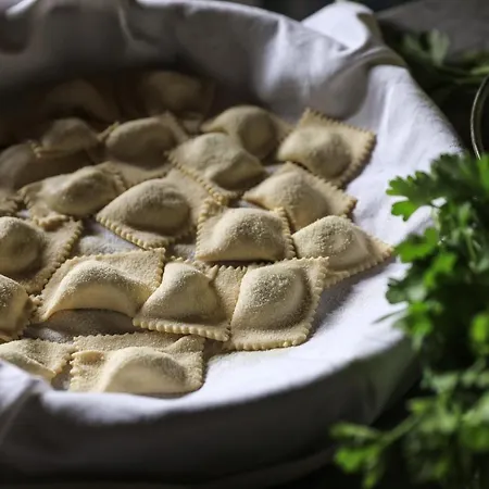 Domu Antiga Bed & Breakfast